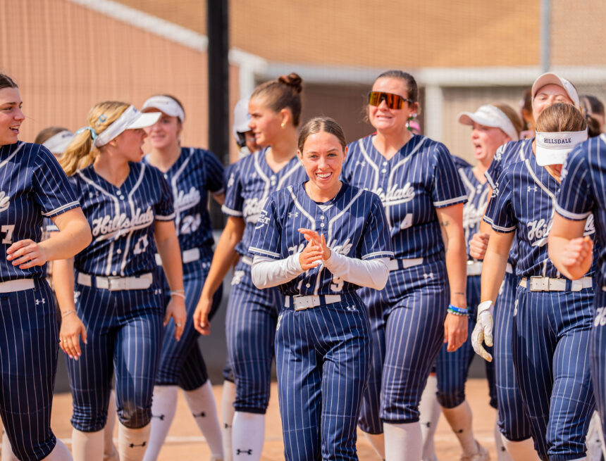 Softball goes 3-1 during weekend in Ohio
